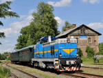 Tento záběr osobního vlaku s lokomotivou T466.0007 není příliš vzdálený od reality každodenního provozu v Tovačově v 70. letech, pořízen však byl   Foto: Ing. Ivo Raab