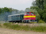 Těsně po odjezdu se zvláštním vlakem z Tovačova byla "Rosnička" T334.0090 vyfotografována   Foto: Jiří Dobiáš